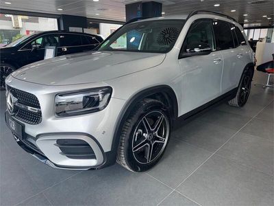 Mercedes GLB200