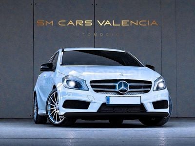 Blanco Usado 2014 Mercedes A180 AMG line Berlina | 10.999 € (Buen precio)