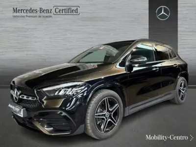 Usado Mercedes GLA200 150 CV (110 kW) 2025 Negro SUV