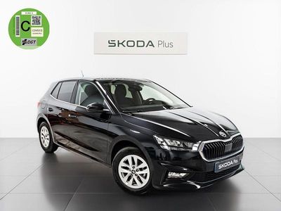 Usado Skoda Fabia Selection 95 CV (69 kW) 2025 Negro Utilitario