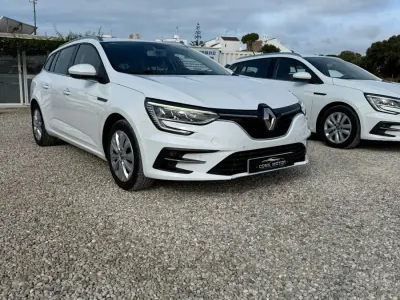 Usado Renault Mégane II Business 115 CV (84 kW) 2021 Blanco Berlina