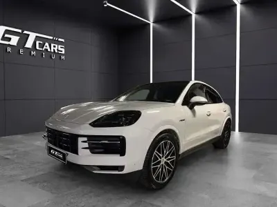 Usado Porsche Cayenne 470 CV (345 kW) 2024 Blanco SUV