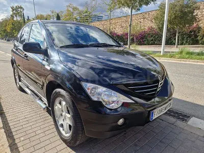 Usado SsangYong Actyon 138 CV (101 kW) 2009 Negro SUV