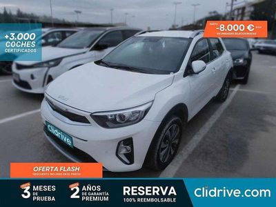 Blanco Usado 2023 Kia Stonic SUV | 15.690 € (Buen precio)