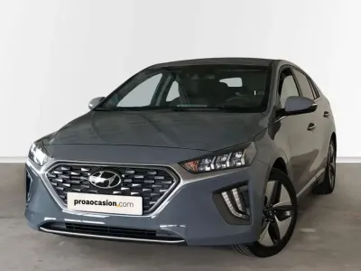 Usado Hyundai Ioniq 141 CV (103 kW) 2022 Gris Utilitario