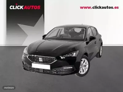 Usado Seat Leon Style 115 CV (84 kW) 2025 Negro Berlina
