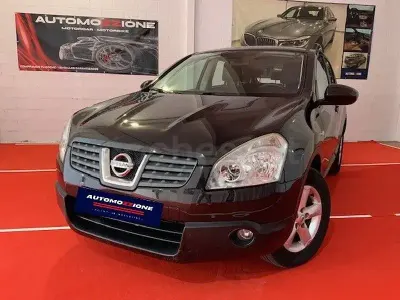 Usado Nissan Qashqai Acenta 150 CV (110 kW) 2010 Negro SUV