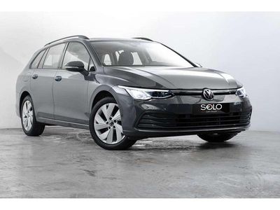 Gris Usado 2021 VW Golf VIII Life Familiar | 20.700 € (Precio justo)