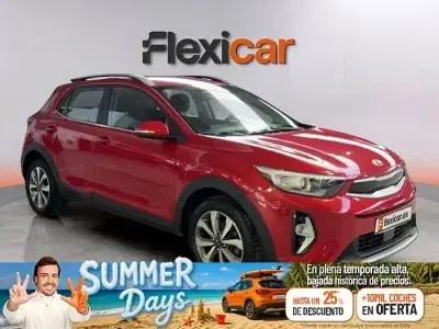 Usado Kia Stonic 100 CV (73 kW) 2021 Rojo SUV
