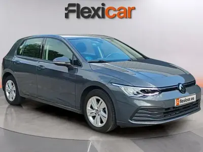 Usado VW Golf VIII Life 150 HP (110 kW) 2022 Cinzento Carrinha