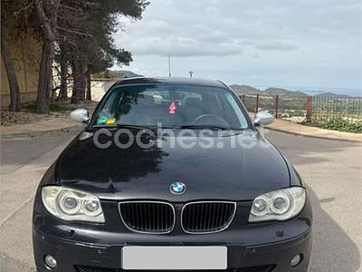 Usado BMW 120 150 CV (110 kW) 2007 Negro Utilitario