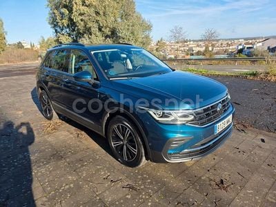 Usado VW Tiguan Life 150 CV (110 kW) 2024 Azul SUV