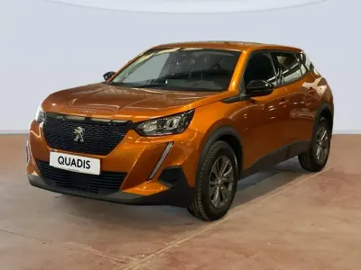 Usado Peugeot 2008 Active 100 CV (73 kW) 2022 Naranja SUV