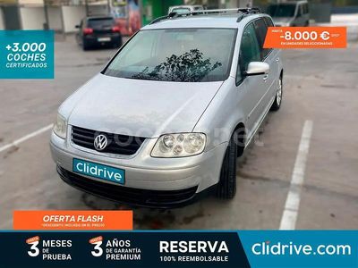 Usado VW Touran Advance 105 CV (77 kW) 2005 Gris Monovolumen