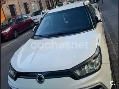 Usado SsangYong XLV 128 CV (94 kW) 2017 Blanco SUV