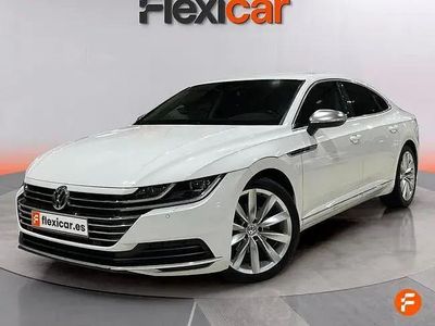 Begagnad VW Arteon Elegance 150 HK (110 kW) 2018 Vit Halvkombi