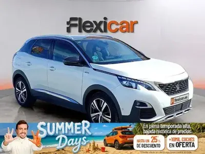 Usado Peugeot 3008 Allure 130 CV (95 kW) 2018 Blanco SUV