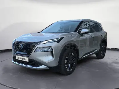 Usado Nissan X-Trail Tekna 204 CV (150 kW) 2025 Gris / plata SUV