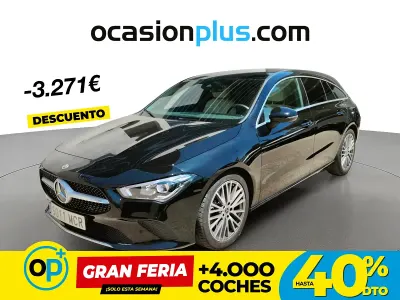 Usado Mercedes CLA220 190 CV (139 kW) 2022 Negro Coupe