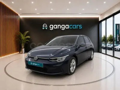 Usado VW Golf VIII Life 110 CV (80 kW) 2022 Negro Utilitario