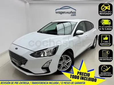 Używany Ford Focus Trend 120 KM (88 kW) 2022 Biały Sedan/Limuzyna