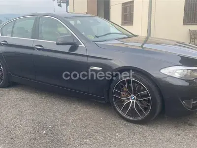 Usado BMW 530 235 CV (172 kW) 2011 Negro Berlina
