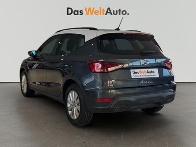 Usado Seat Arona Style 115 CV (84 kW) 2025 Gris SUV