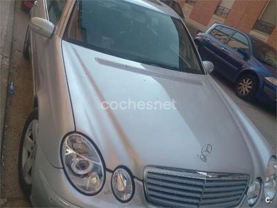 Mercedes E270