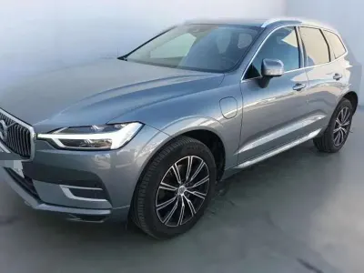 Usado Volvo XC60 Inscription 253 CV (186 kW) 2020 Gris SUV