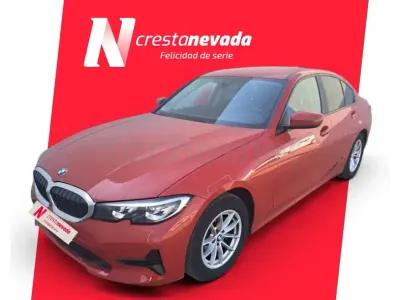 Usado BMW 318 Comfort Edition 150 CV (110 kW) 2022 Rojo Berlina