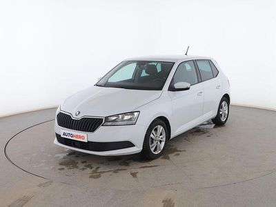 Blanco Usado 2021 Skoda Fabia Ambition Utilitario | 11.399 € (Precio justo)
