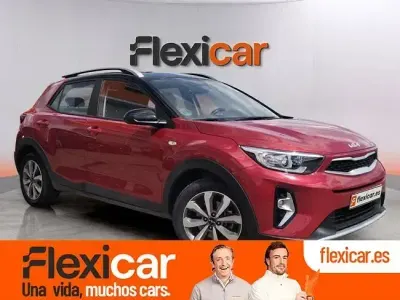 Usado Kia Stonic 100 HP (73 kW) 2022 Vermelho SUV