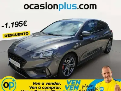 Usado Ford Focus ST-Line 125 CV (91 kW) 2018 Gris Utilitario