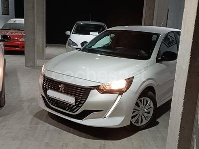 Blanco Usado 2022 Peugeot 208 Active Utilitario | 13.800 € (Precio justo)
