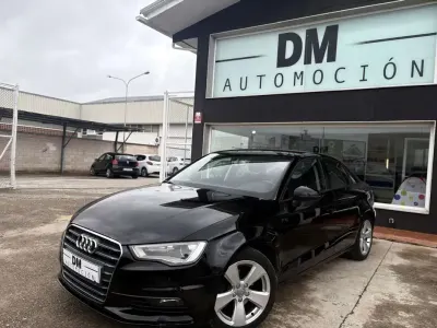 Usado Audi A3 Ambiente 150 CV (110 kW) 2014 Negro Berlina