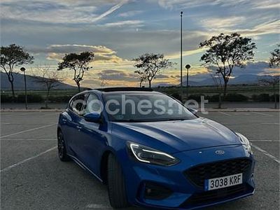 Usado Ford Focus ST-Line 150 CV (110 kW) 2018 Azul Berlina