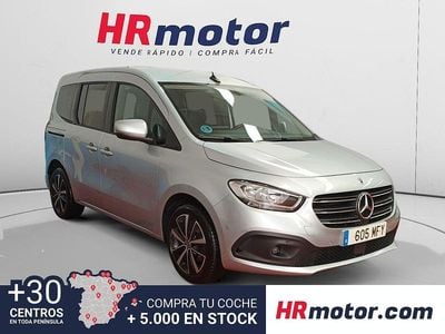 Gris Usado 2023 Mercedes 180 Berlina | 25.650 € (Precio justo)