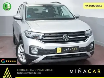 Usado VW T-Cross Advance 110 CV (80 kW) 2023 Gris SUV