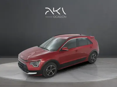 Usado Kia Niro 129 CV (94 kW) 2025 Rojo SUV