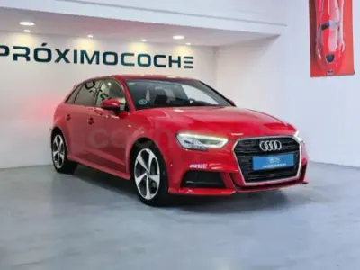 Usado Audi A3 S-Line 116 CV (85 kW) 2018 Rojo Berlina