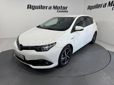Toyota Auris Hybrid