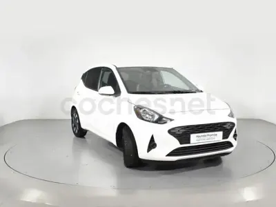 Usado Hyundai i10 63 CV (46 kW) 2025 Blanco Utilitario