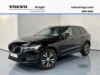 Usado Volvo XC60 Momentum 190 CV (139 kW) 2018 Negro SUV