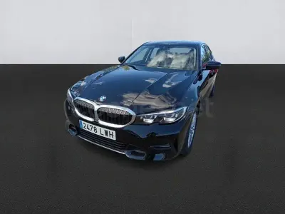 Usado BMW 320e Sport Line 190 CV (139 kW) 2022 Negro Berlina