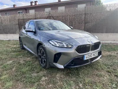 Usado BMW 120 163 CV (119 kW) 2025 Gris / plata Utilitario