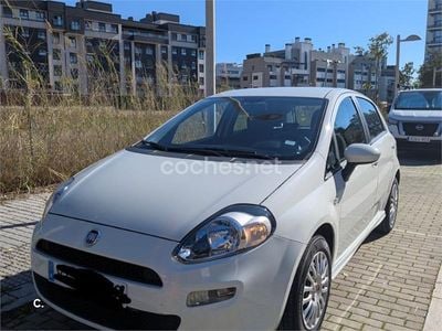 Usado Fiat Punto Easy 69 CV (50 kW) 2014 Blanco Utilitario