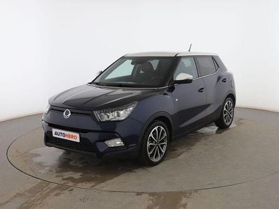 Usado Ssangyong (KGM) Tivoli Limited 115 CV (84 kW) 2017 Azul SUV