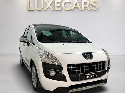 Usado Peugeot 3008 Style 112 CV (82 kW) 2012 Blanco Familiar