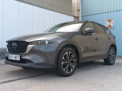 Usado Mazda CX-5 165 CV (121 kW) 2023 Gris / plata SUV