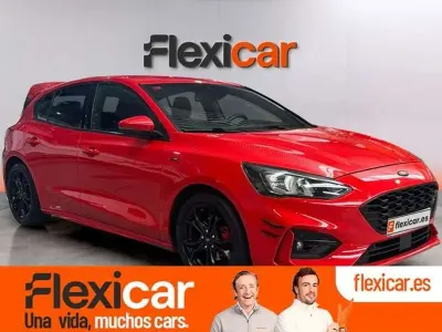 Usado Ford Focus ST-Line 125 CV (91 kW) 2018 Rojo Utilitario